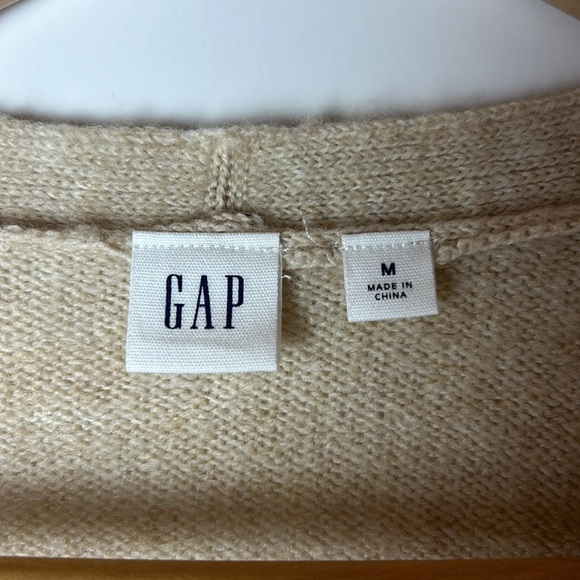 Gap women’s v-neck cardigan Md - Picture 2 of 4